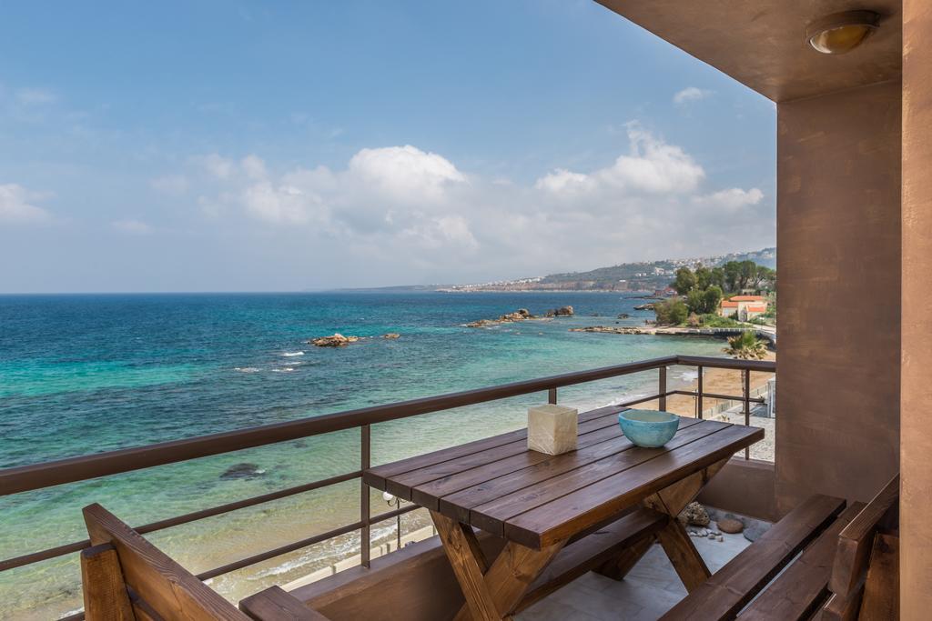 Nais Apartments & Studios Chania  Exteriör bild
